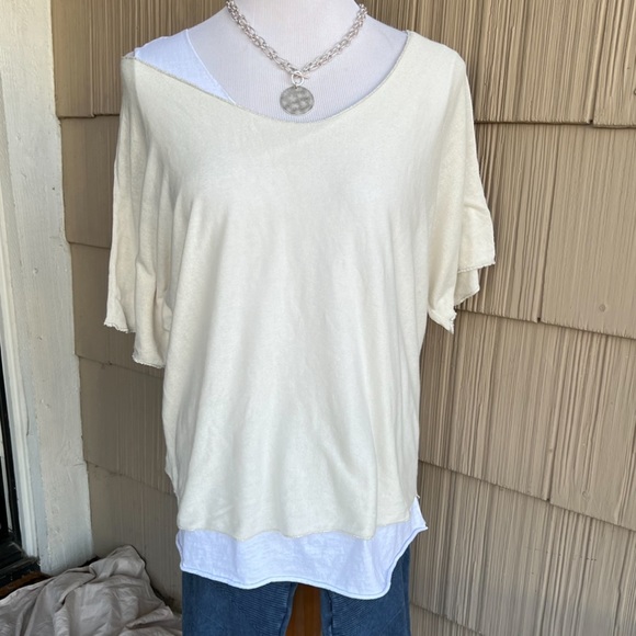 NWT Venti6 2-piece set, tan blouse w/shimmer neckline and white tank underneath - Picture 1 of 3